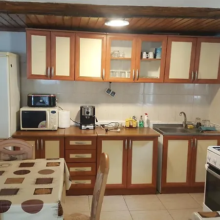 Alojamento de Turismo Selvagem Mălina
