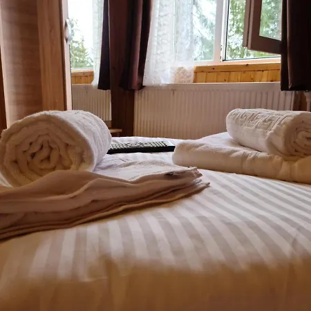 Alojamento de Turismo Selvagem Mălina